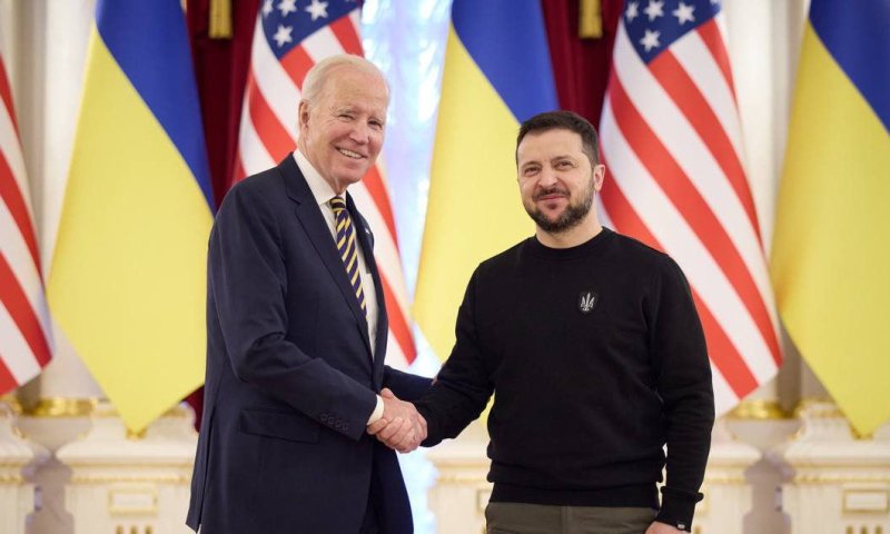 שנה למלחמה: בעולם מביעים תמיכה באוקראינה