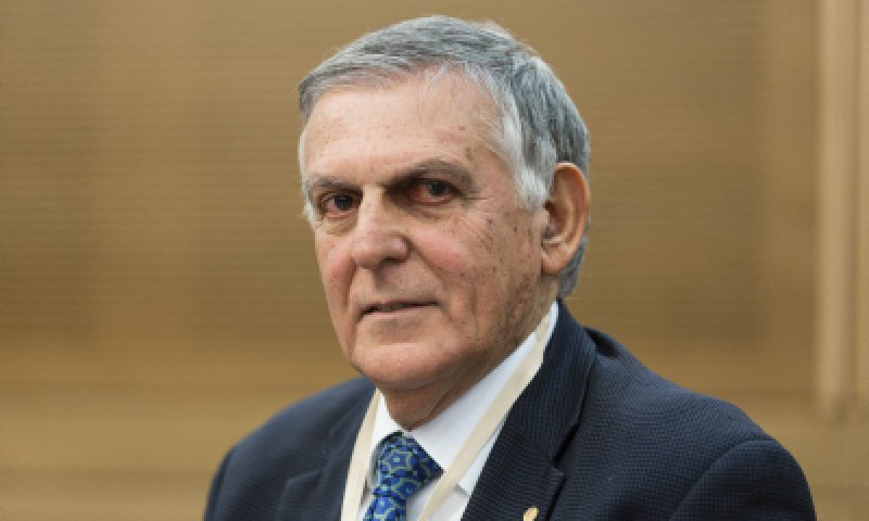 פייגלין יחתום לשכטמן: "לא אצביע בשבילו"