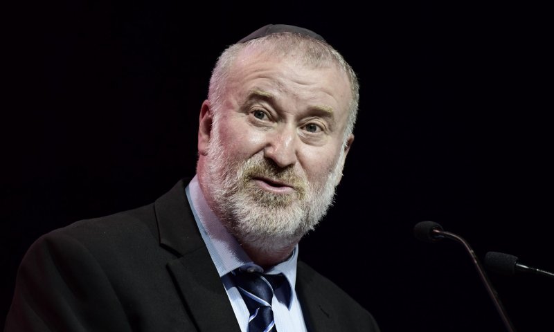 לא יאומן: מנדלבליט טוען כי הצווים של האג היו נכונים