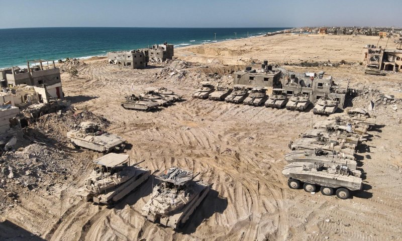 בכיר חמאס מודיע: מוכנים לעסקה ללא הפסקת מלחמה