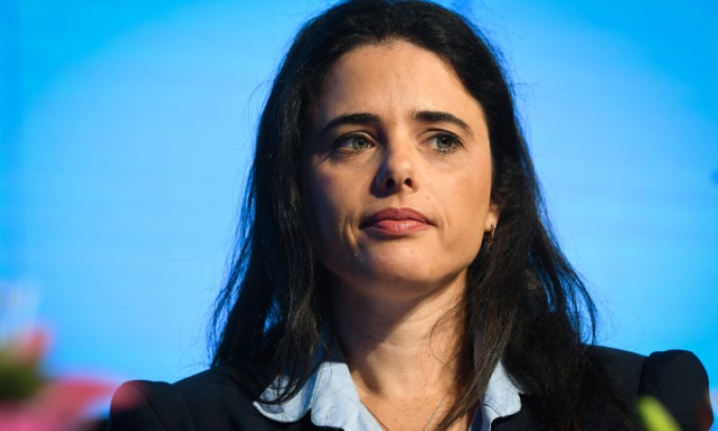 &rlm;מובילי הפריימריז: איילת שקד תחליט היום לאן פניה