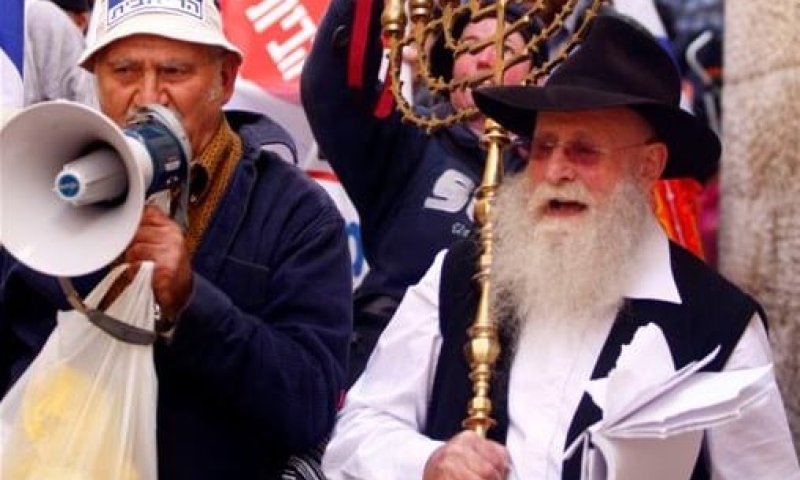 מפחדים בירושלים: לא יהיה סיבוב שערים בר"ח