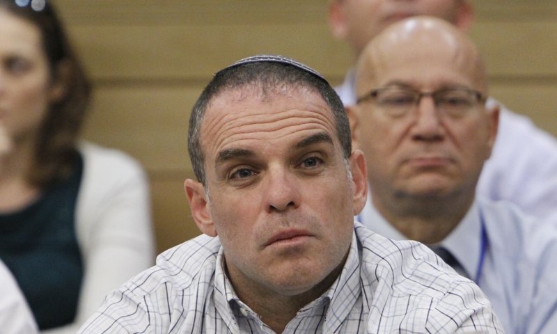 האם גדי שמני גם מציע לחדול מלטייל בירושלים?