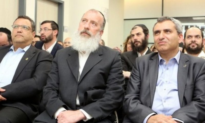 סרוגה או שחורה? ניצחון בירושלים יבוא דרך חובשי הכיפות