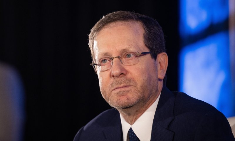 הרצוג מביע תקווה: "בואו ניתן לזה סיכוי"