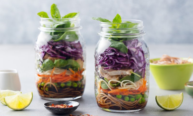 טועמים עולם: מתכון לסלט אסייתי מרענן וקל להכנה