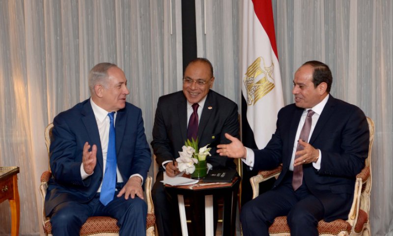 א-סיסי בירך את נתניהו על הקמת הממשלה