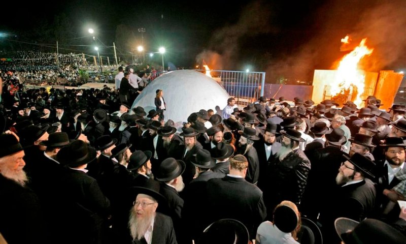 ועמך כולם צדיקים: מאות אלפים הגיעו למירון