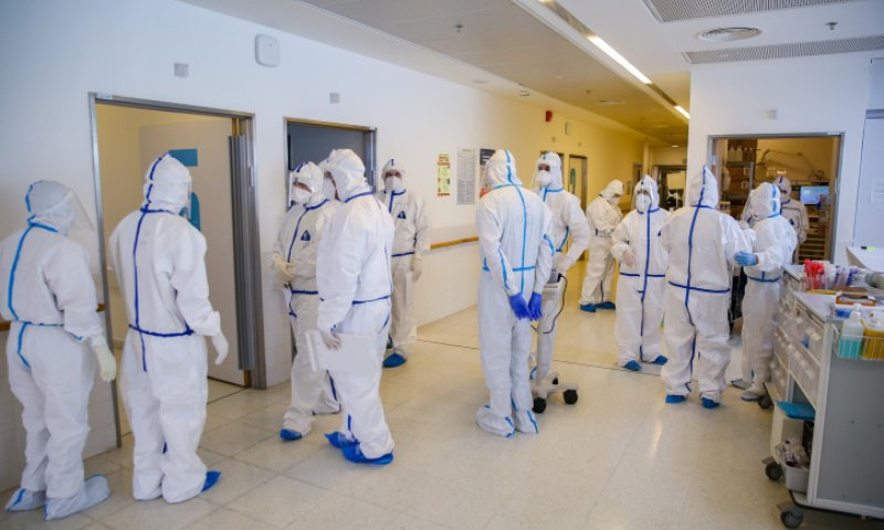 מנהל בית חולים: "החיסון מתפוגג לנו מול העיניים"