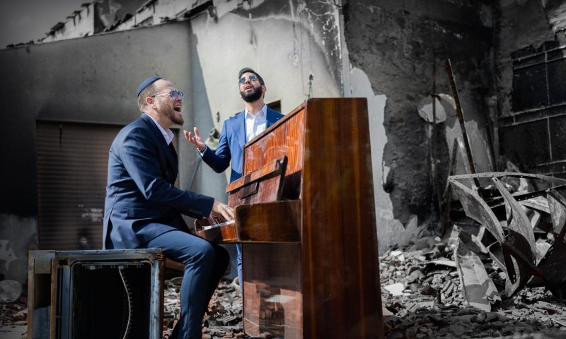 על חורבות יישובי העוטף: שוקי סלומון בקליפ מרגש | צפו