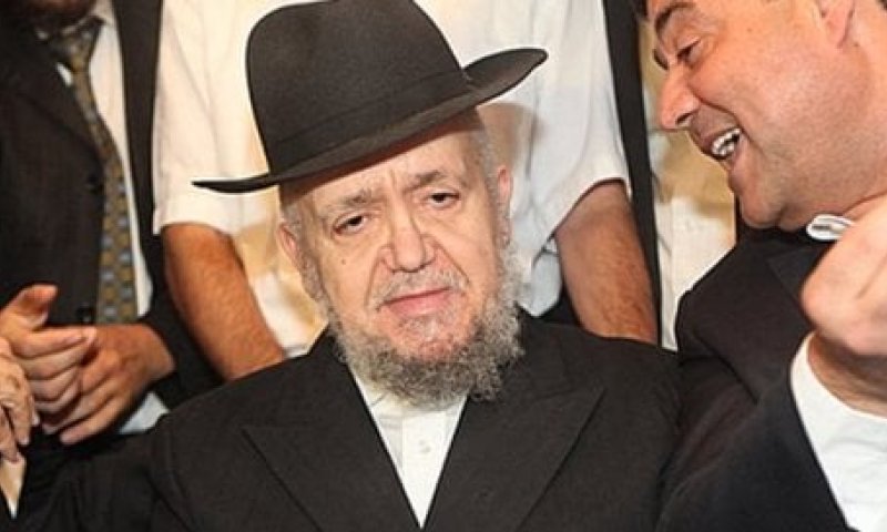 הפתרון: להפגיש את הרב דוב ליאור עם הרב מזוז