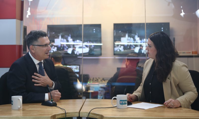 "אגייס תמיכה מהציונות הדתית לא פחות מנתניהו"