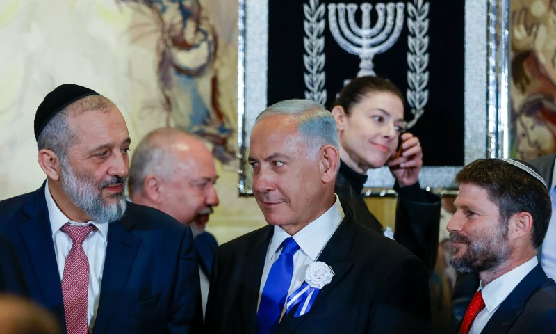 הדחיינות נמשכת: נתניהו מתעכב, ומאבד אמון