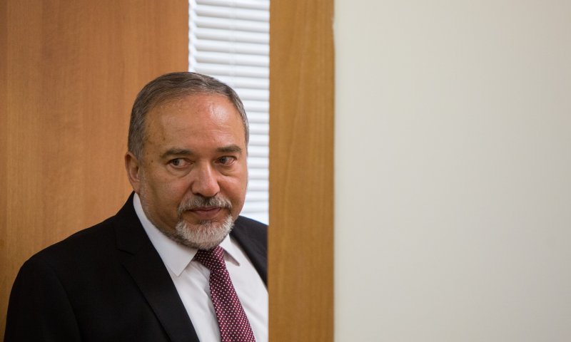 "ליברמן מנסה לבנות את עצמו על חשבון הליכוד"