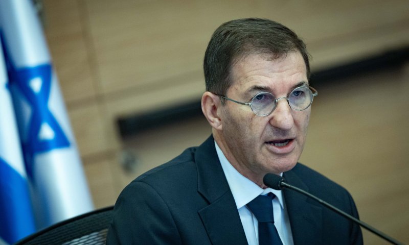 ביסמוט הודיע: "מגיעים לקו הסיום, בקרוב ההצבעה על חוק הגיוס"