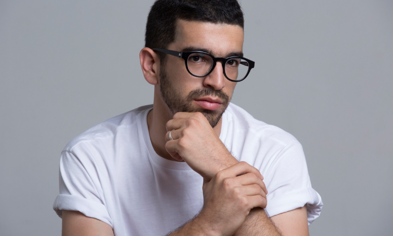 חנן בן ארי: "אלוהים רדוד כמו וורטים וגימטריות"