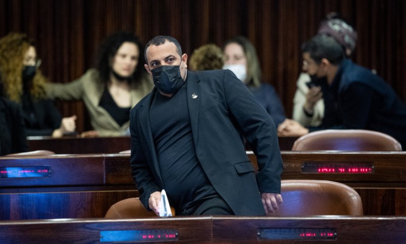 קארה: ביקשתי מסילמן ושיקלי שיציגו לי ממשלה חלופית