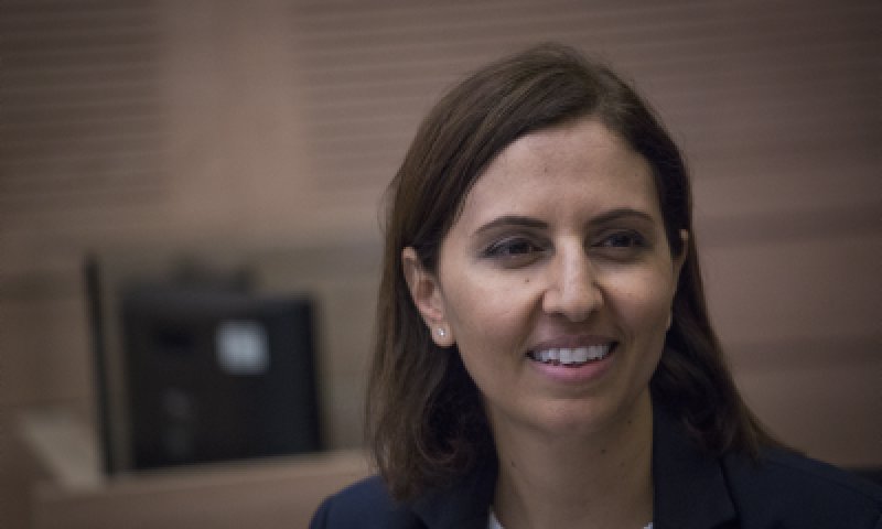 זעם על השרה גמליאל: "להטיל עליה סנקציות"