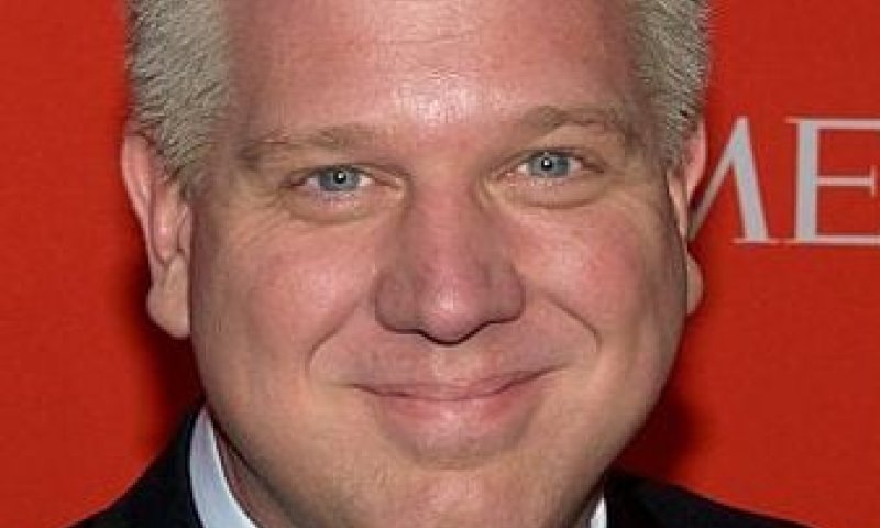 השדר גלן בק: אל תשחקו את המשחק של התקשורת