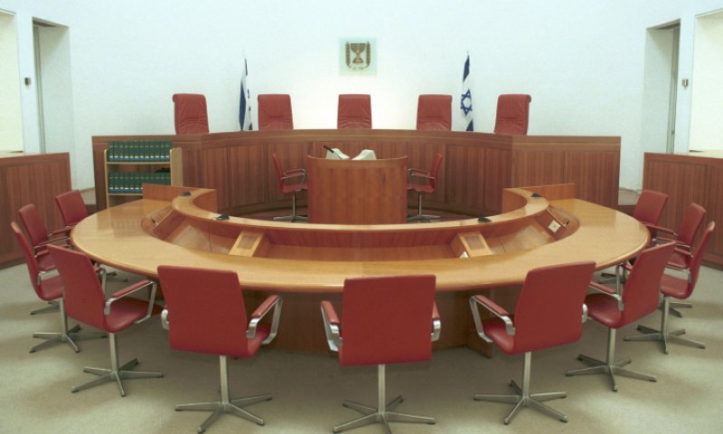 בג"ץ: לא רואים מקום להתערב בבחירות בי-ם