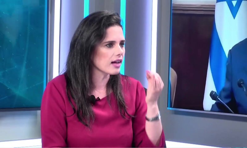 שקד לסרוגים: "ממשלה אטומה, מדברת על סגר שלישי"