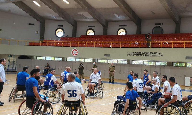 משחק כדורסל מיוחד לציון היום לפצועי צה"ל | צפו