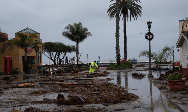 ארה"ב: חיפושים נרחבים אחר בן 5 שנסחף בשיטפונות