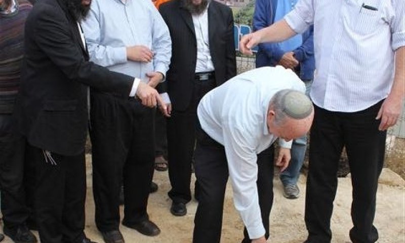 "אורי ונפתלי זו העת להתאחד, לא לחשבונאות"