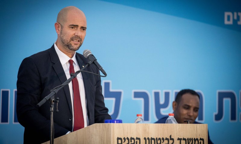 ברגע האחרון: בוטל ביקור השר בבית משפחת אלחלאק