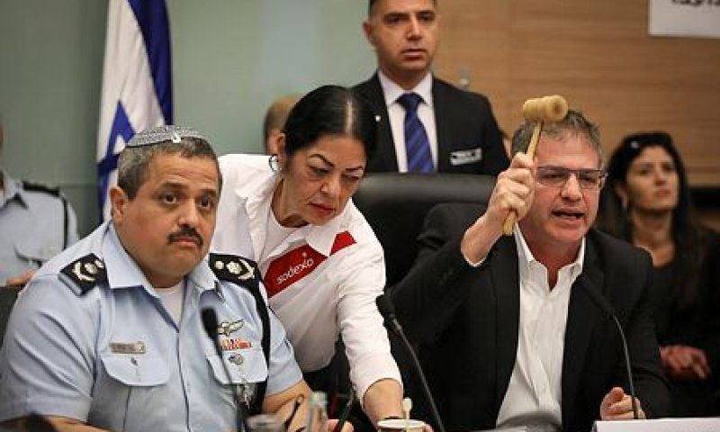 אלשיך: 'נתניהו יצטרך למסור עדות בפרשת הצוללות'