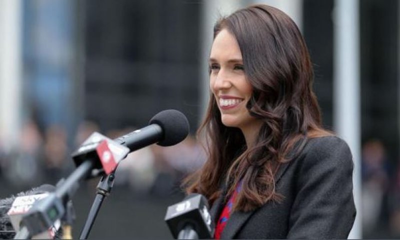 מרגש: ראש ממשלת ניו זילנד בהודעה מפתיעה