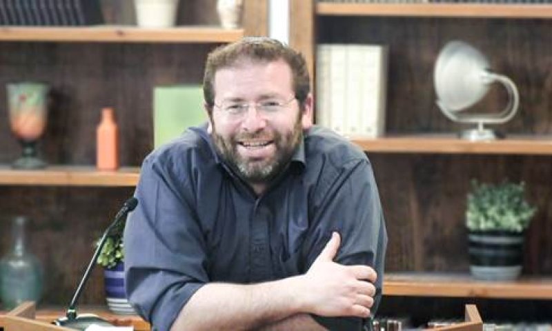 ט"ו באב: מה צריכים להרגיש רווקים ורווקות דתיים?