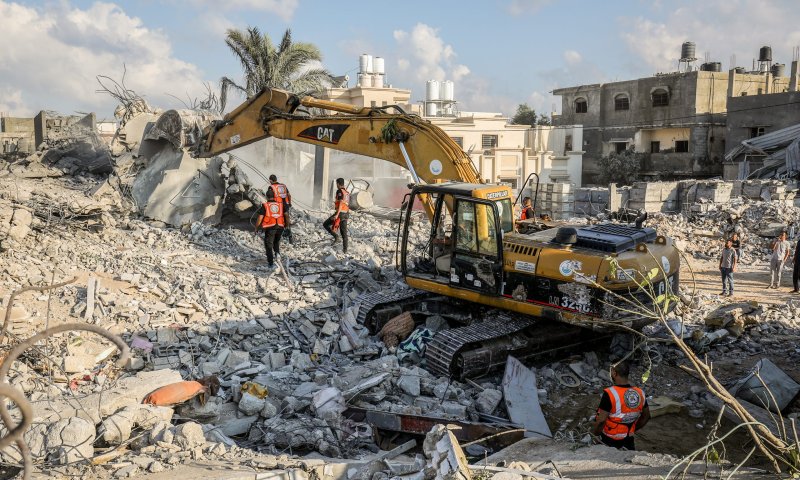 צפו: צה"ל תוקף מטרות טרור ברחבי הרצועה