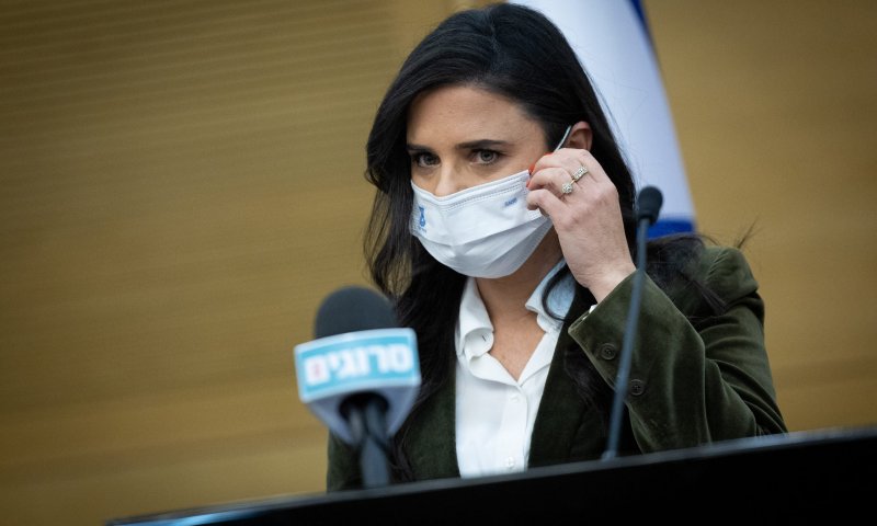 איילת שקד על דברי בנט: "אני מעריכה שזו טעות"