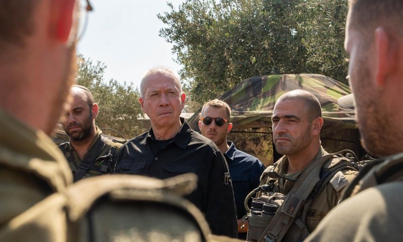 גלנט מאיים על חיזבאללה: "הם לא מתארים לעצמם מה יכול לקרות"