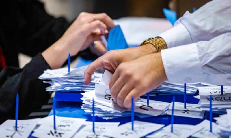 שיא של כל הזמנים: כמה קולות נזרקו לפח?