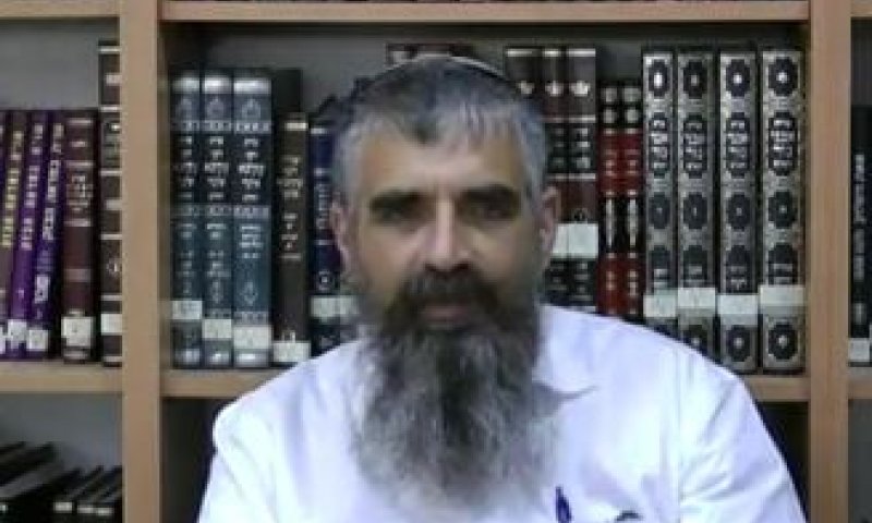 הרב יובל שרלו: הרוב החרדי הדומם אשם בהדרת הנשים