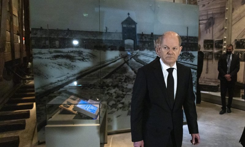 סקר דרמטי בגרמניה: הימין משתווה למפלגת השלטון