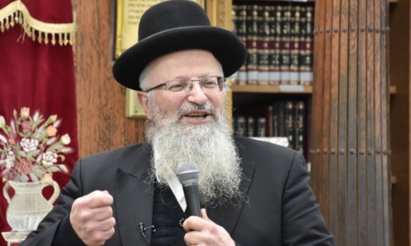 צפו: שיעורו השבועי של הרב שמואל אליהו