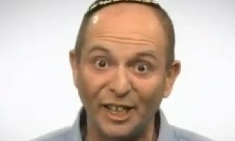 צפו: 'ארץ נהדרת' משווה את בנט ללוינגר ולברוך גולדשטיין