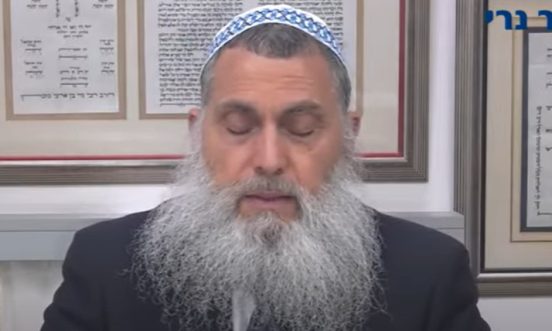 הרב ניר בן ארצי: "היא תקבל את המכה שלה בקרוב"