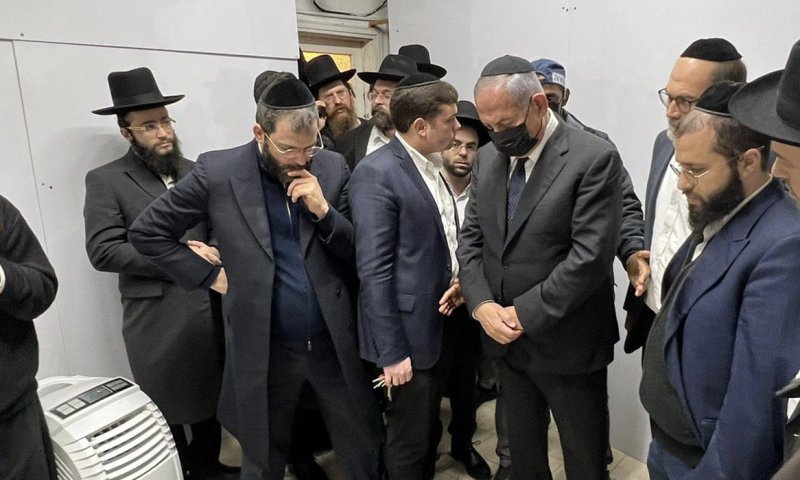 נתניהו הגיע להיפרד בביתו של הרב קנייבסקי