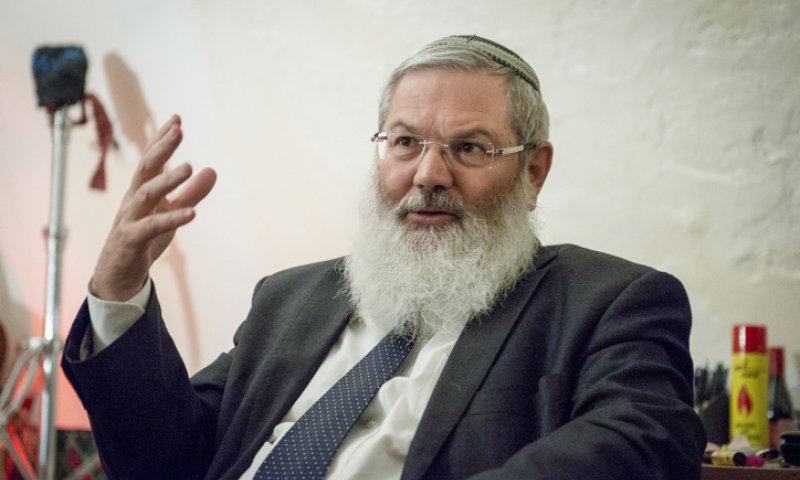 לא יכול להיות ששלושה רבנים יקבעו מי יהודי ומי לא