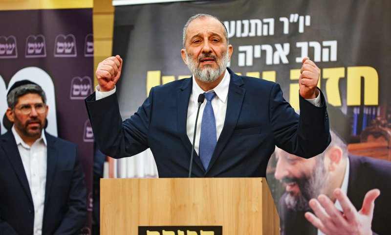 דרעי נגד השופטים: "ימצאו מולם קואליציה יצוקה מברזל"