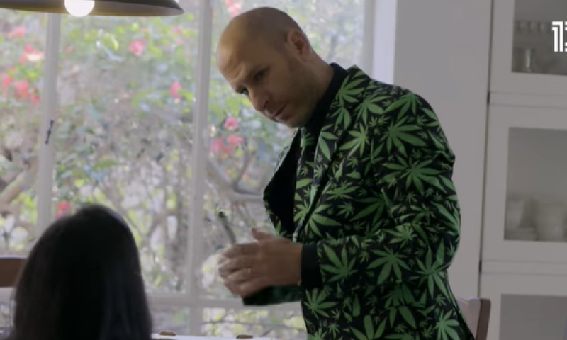 קורע: חנוך דאום פותח עונה עם איילת שקד&bull; צפו