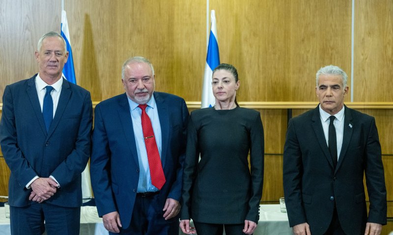 מפלגה ראשונה הודיעה: נחרים את ההצבעה במליאה