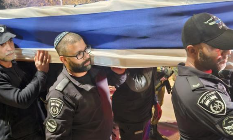 הדרמה בלב הרצועה: "חפרנו בידיים במשך שעות בקור המקפיא"