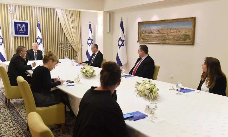 המלצות | ימינה: "קוראים לגנץ ופרץ לגלות אחריות"