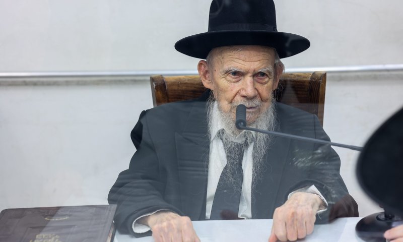 הרב אדלשטיין: מגיל 9 אין לקיים לימודים