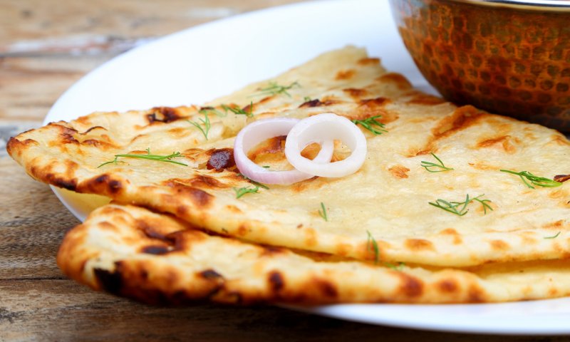 מתכון מושלם לחיסול הקמח שנותר לפני פסח: נאן הודי